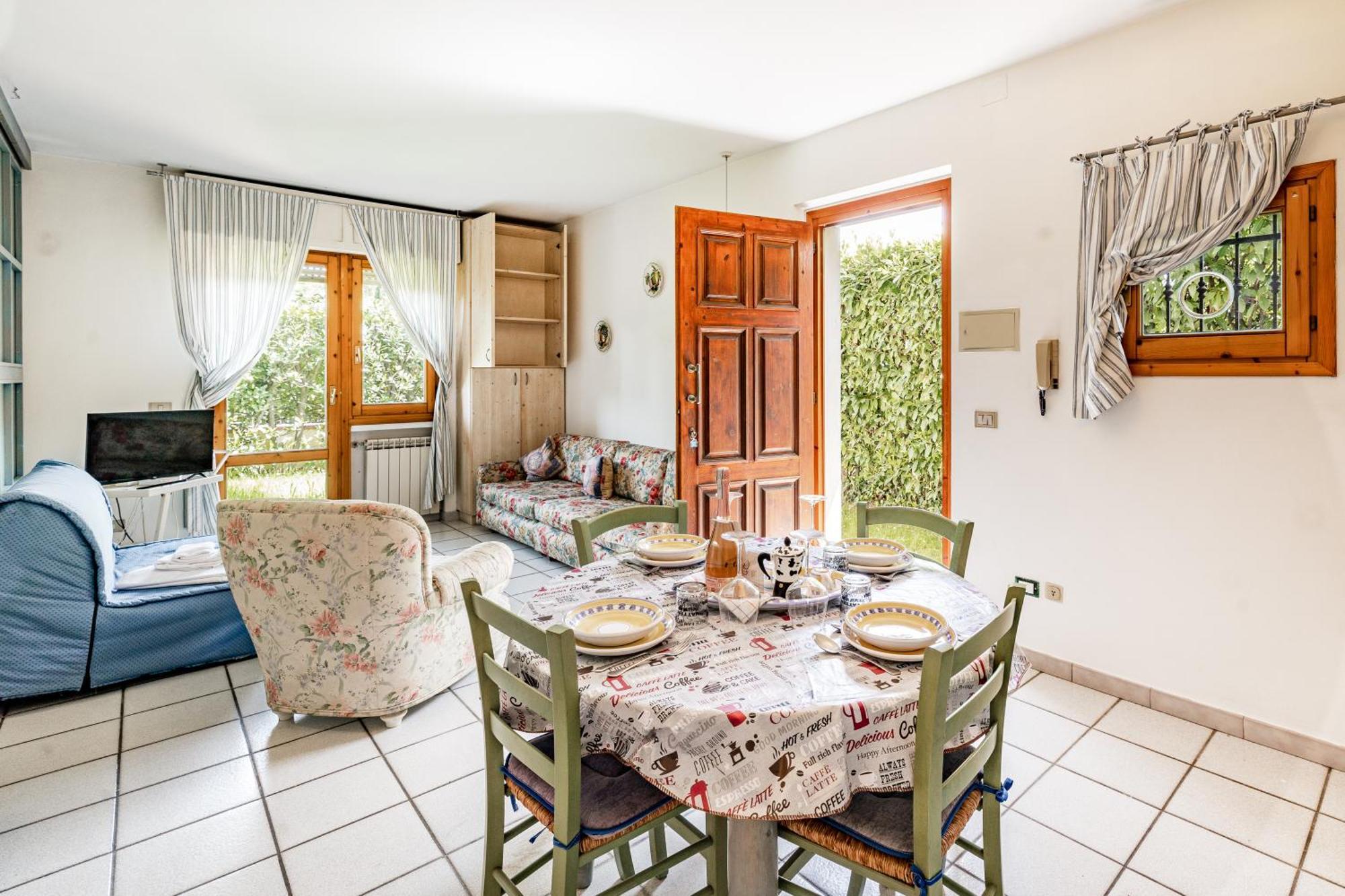 La Chimera 700M From Sea - Happy Rentals Massa  Bagian luar foto