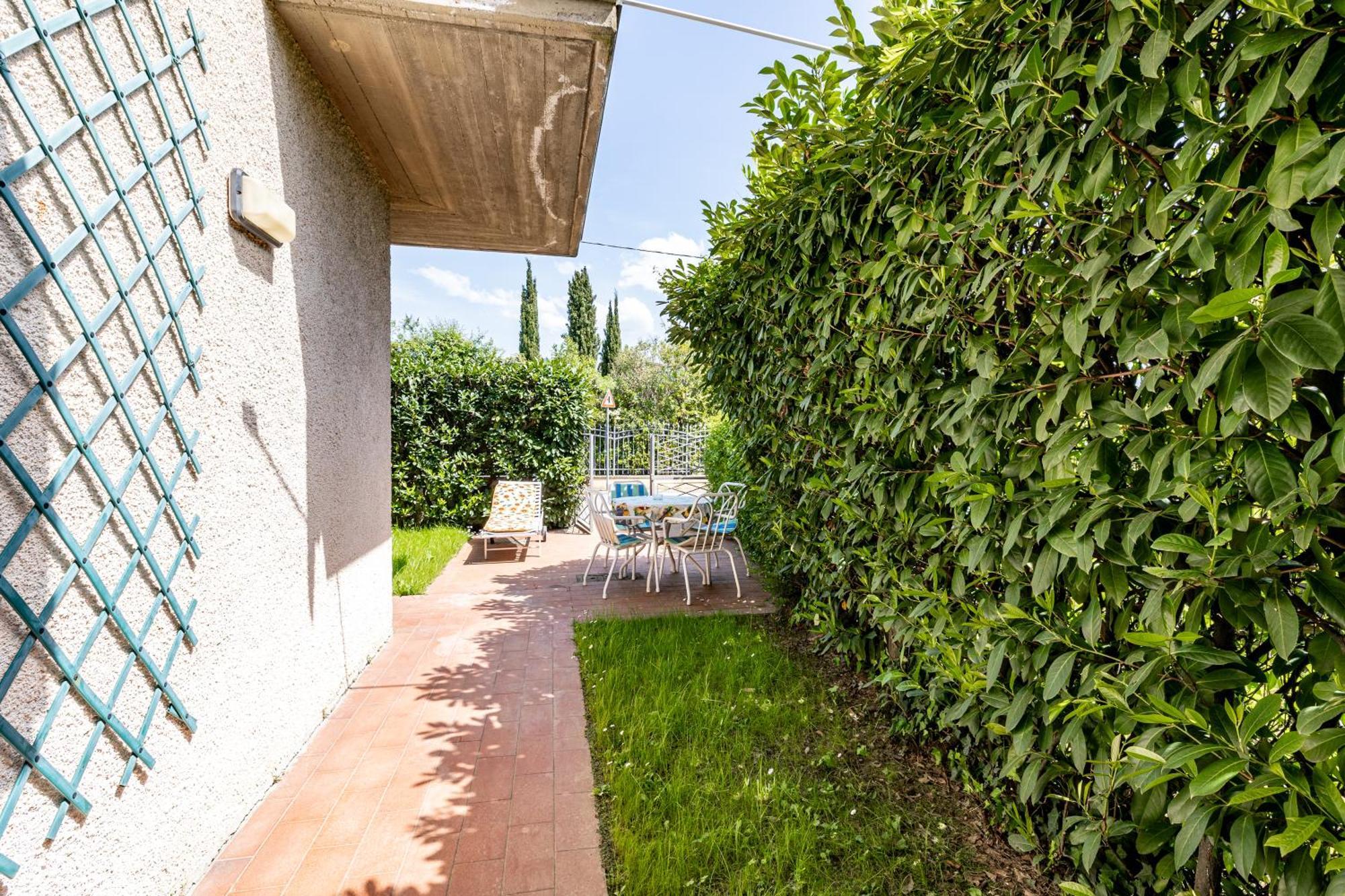 La Chimera 700M From Sea - Happy Rentals Massa  Bagian luar foto